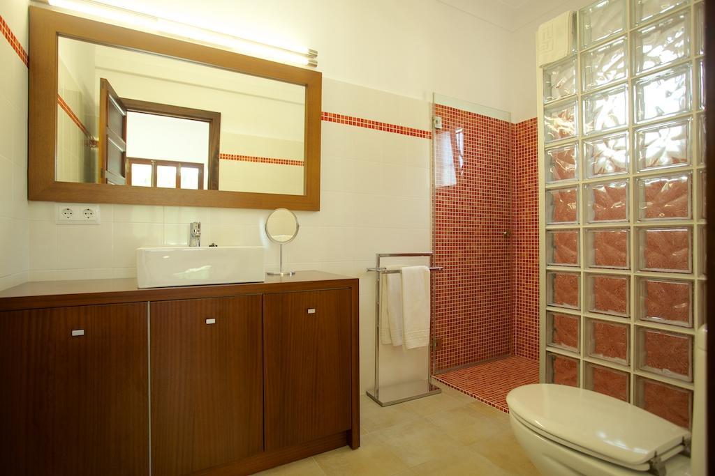 Comes Alcudia  Bagian luar foto